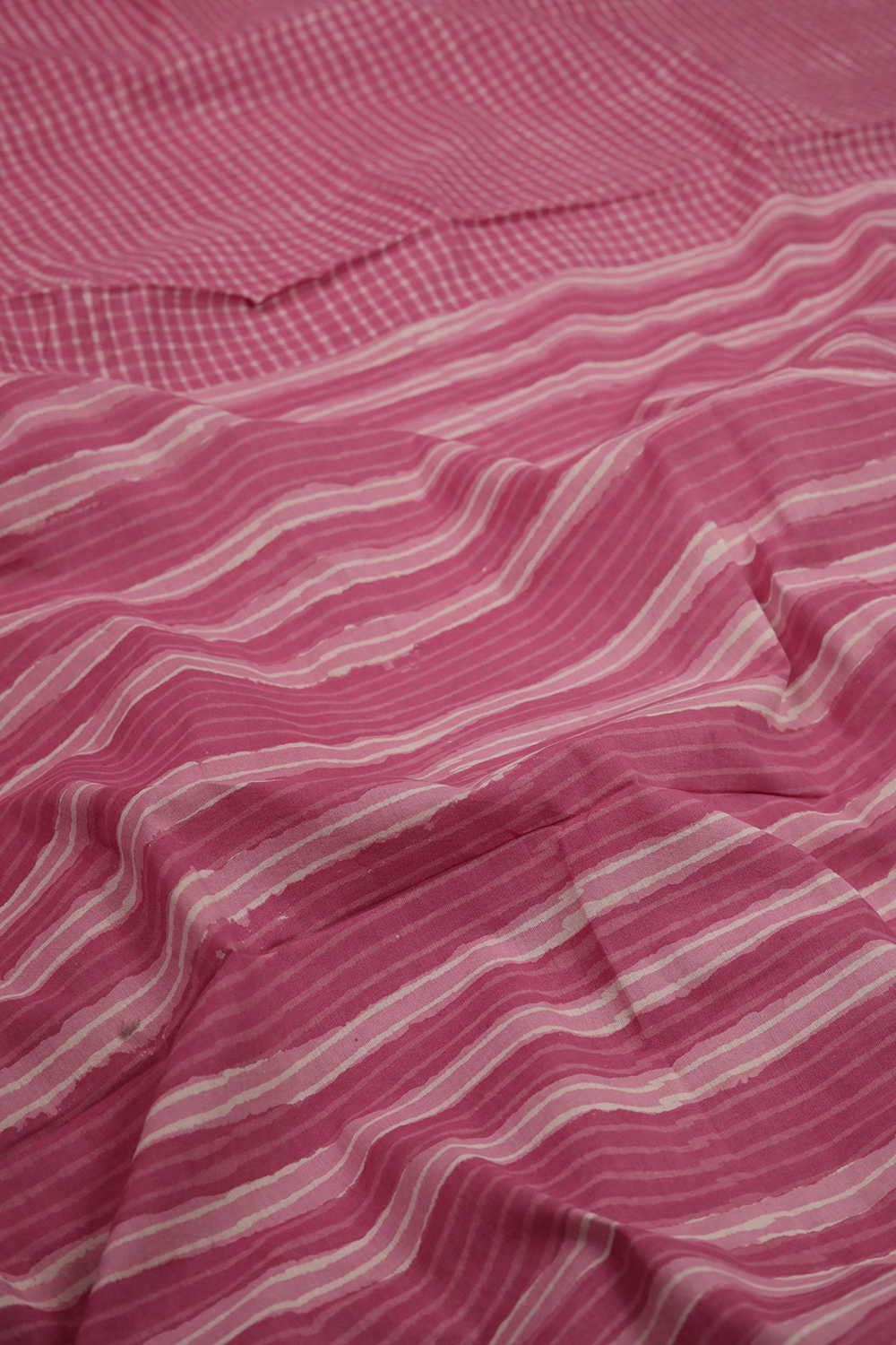 Checks on Pink Block Printed Mul Cotton saree