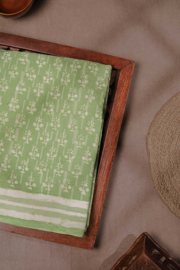 Cream Motifs - Green Dabu Cotton saree