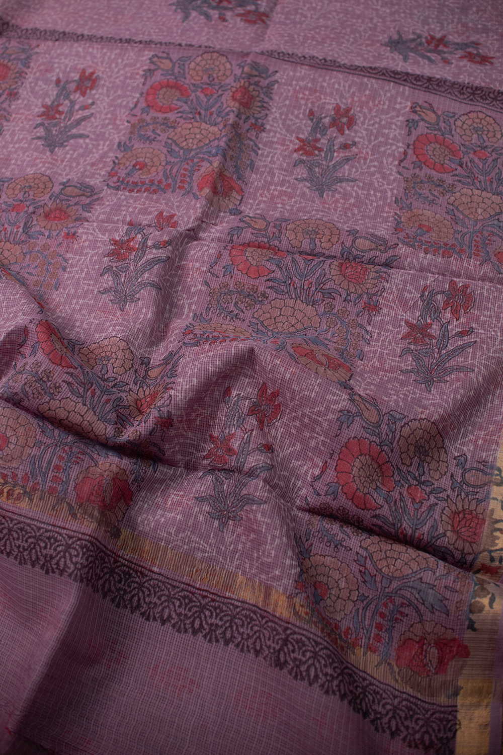 Sarees - Matkatus 