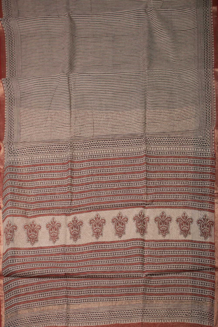 Block Printed Cotton Saree - Matkatus 