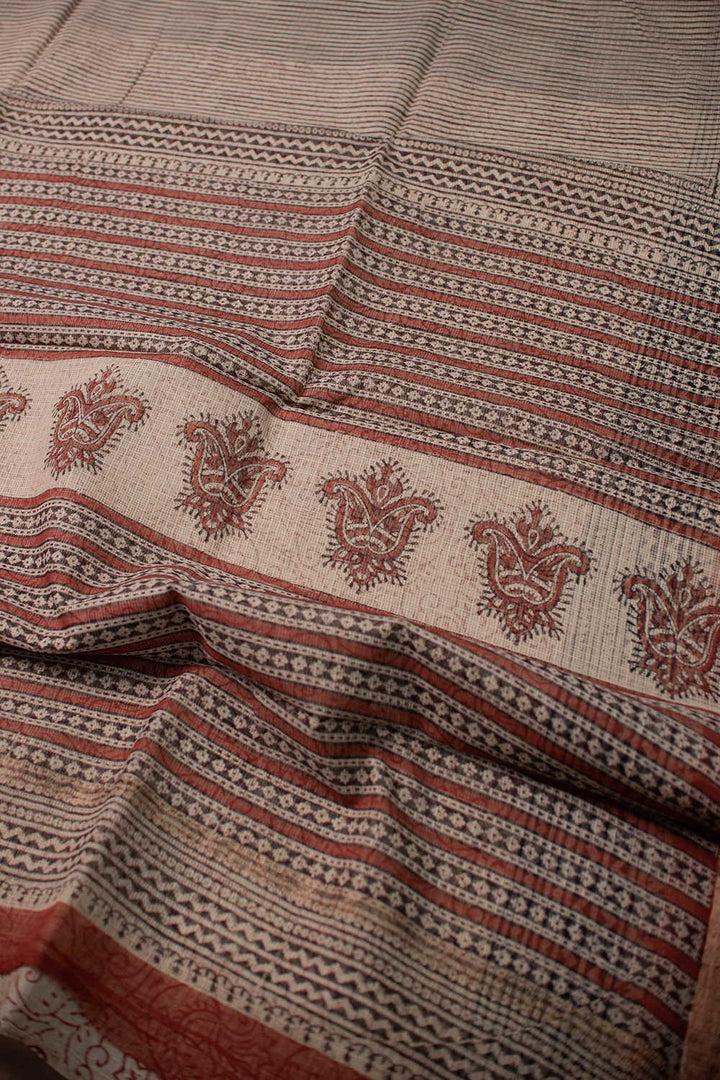 Sarees - Matkatus 