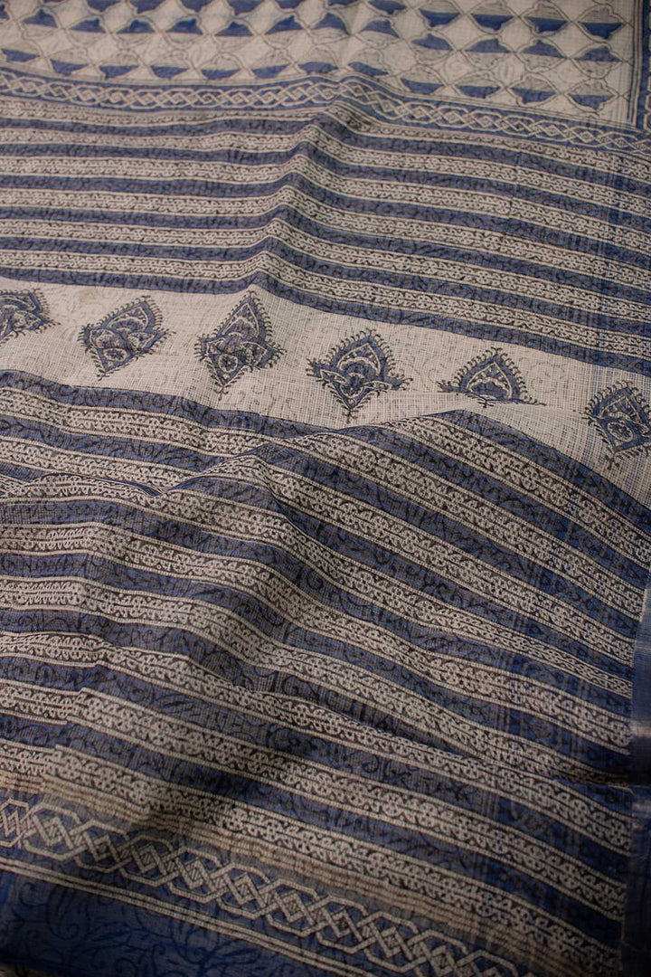 Sarees - Matkatus 