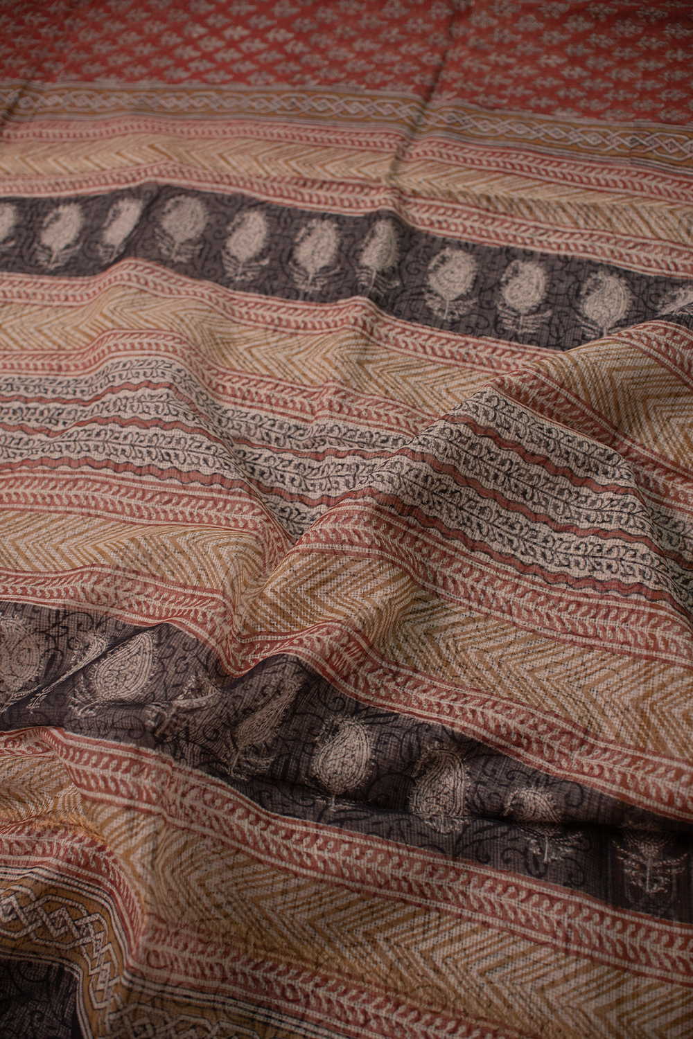 Sarees - Matkatus 