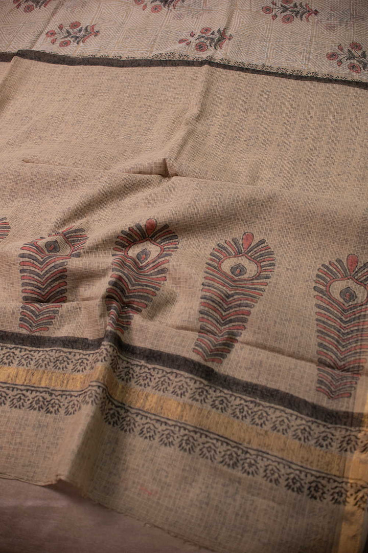 Sarees - Matkatus 