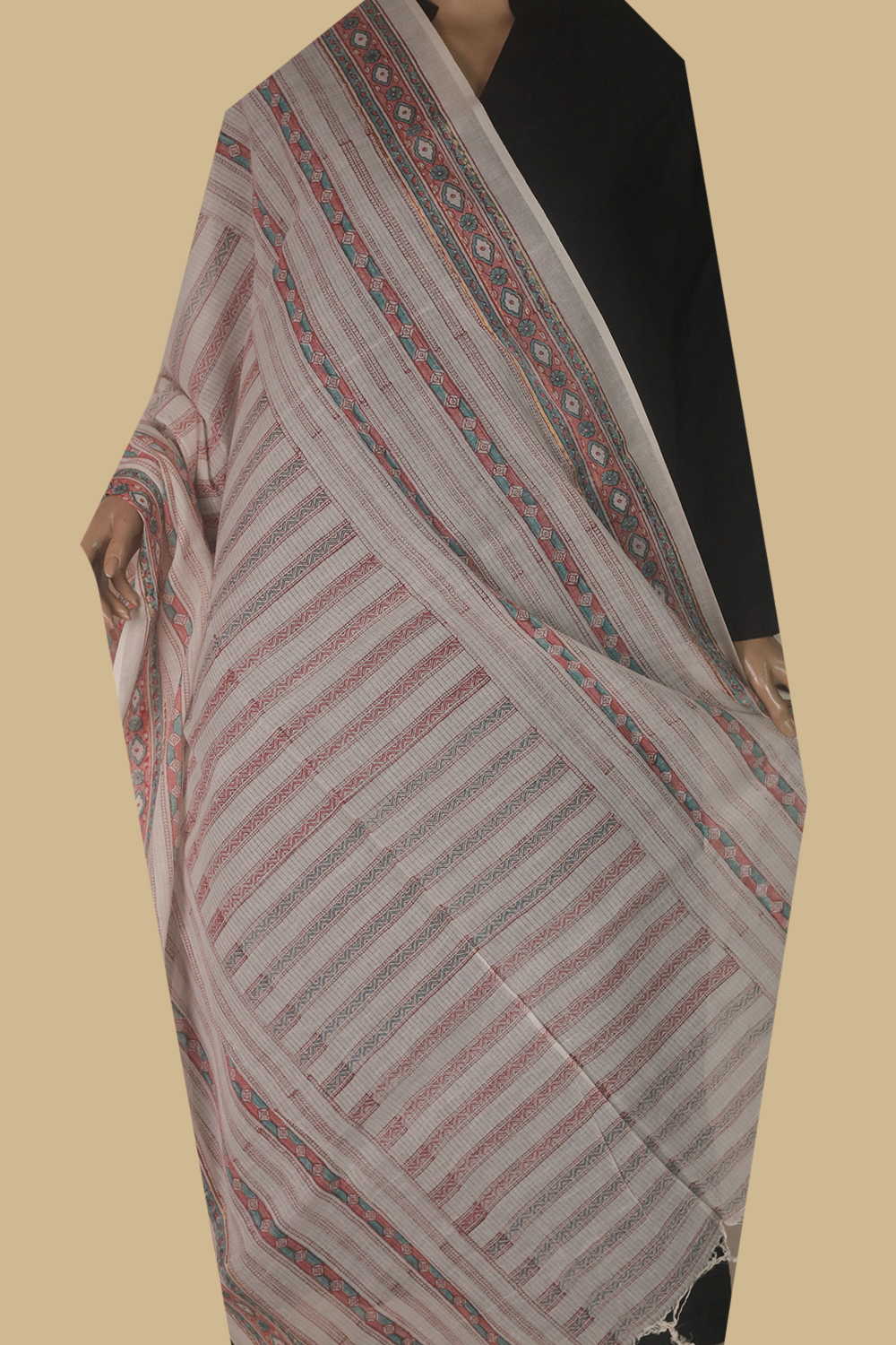 Marusthali Indiase handblok bedrukte Jaipuri-print tropische paisley bloemen etnische Sanganer Kurti print katoen bedrukte stof door The Yard Marusthali Indiase handblok bedrukte Jaipuri-print tropische paisley bloemen etnische Sanganer Kurti print katoen bedrukte stof door The Yard