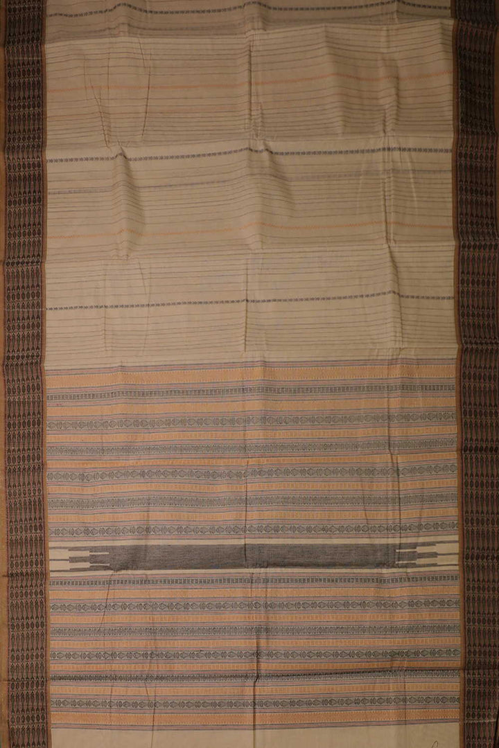 Sarees - Matkatus