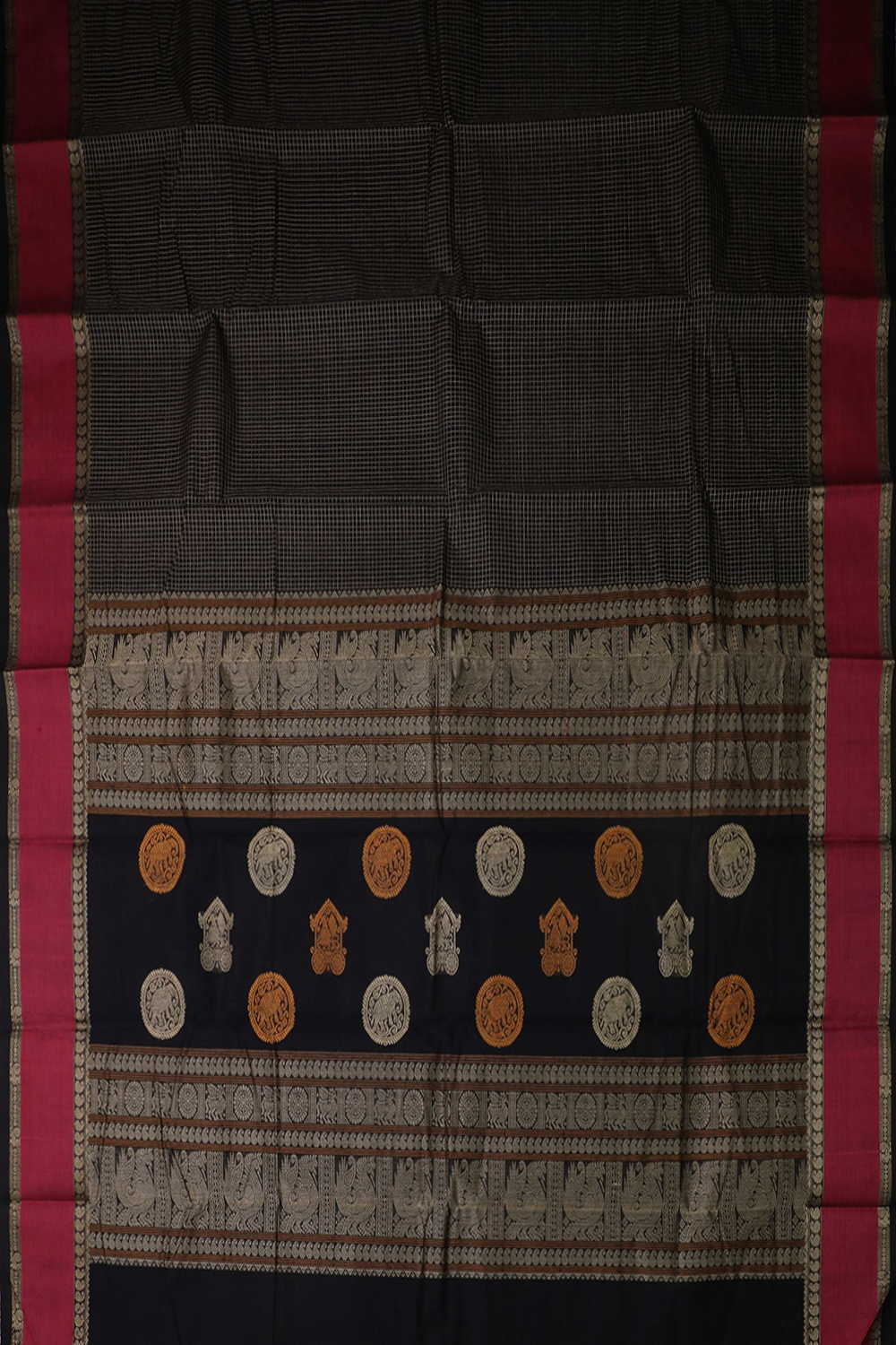 Sarees - Matkatus