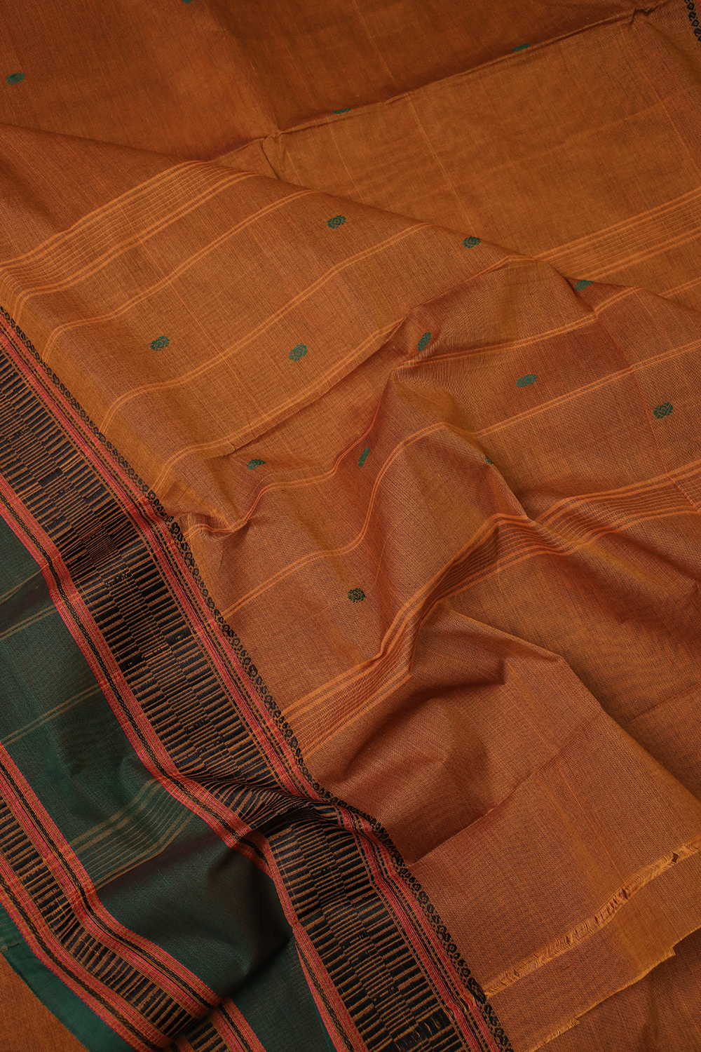 Saree - Matkatus 