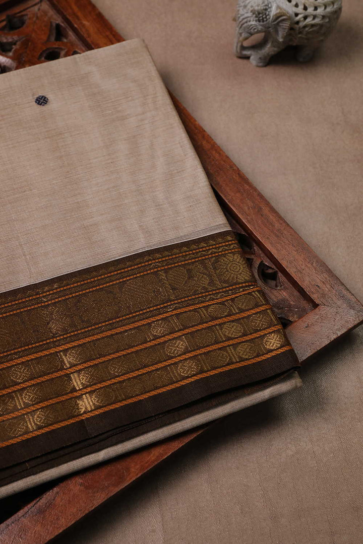 Kanchi Cotton Saree - Matkatus