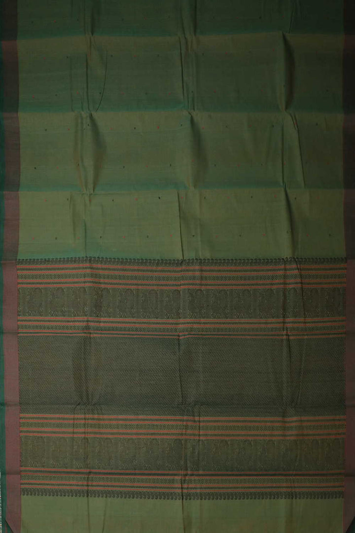 Sarees - Matkatus