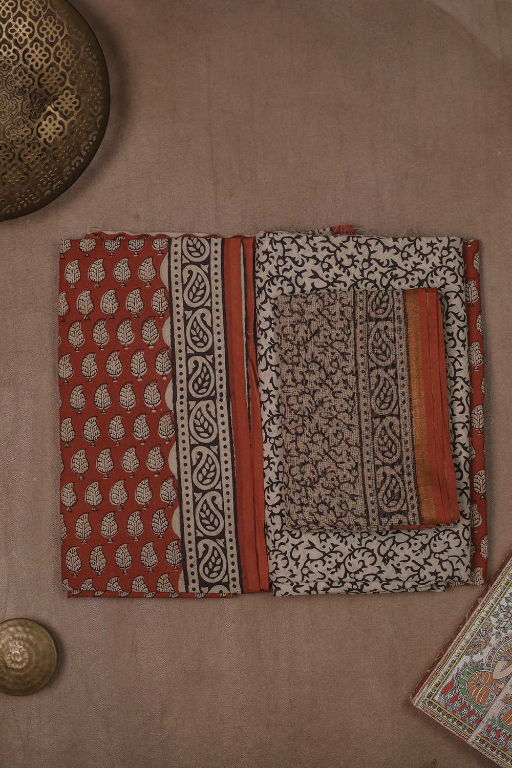 Mul Mul Cotton Suits - Matkatus