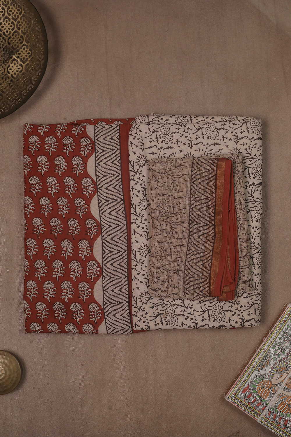 Mul Mul Cotton Suits - Matkatus