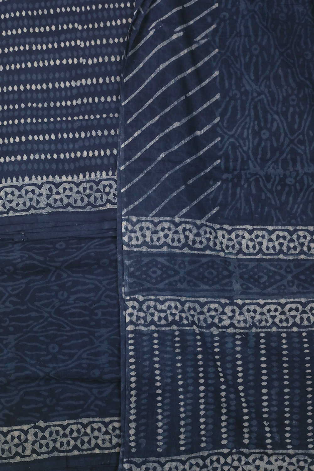 Cotton Suits - Matkatus 