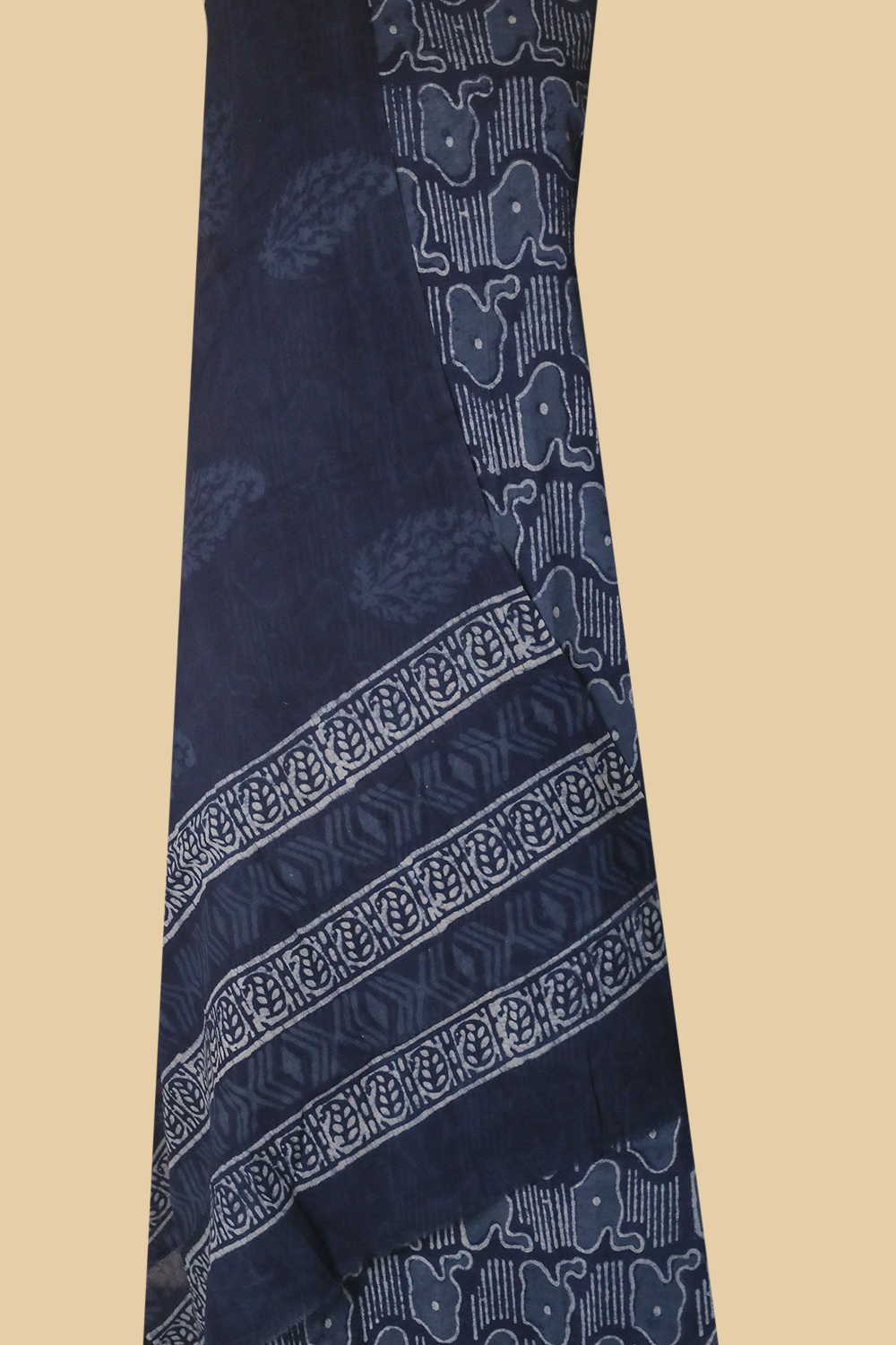 Unstitched Suits - Matkatus 