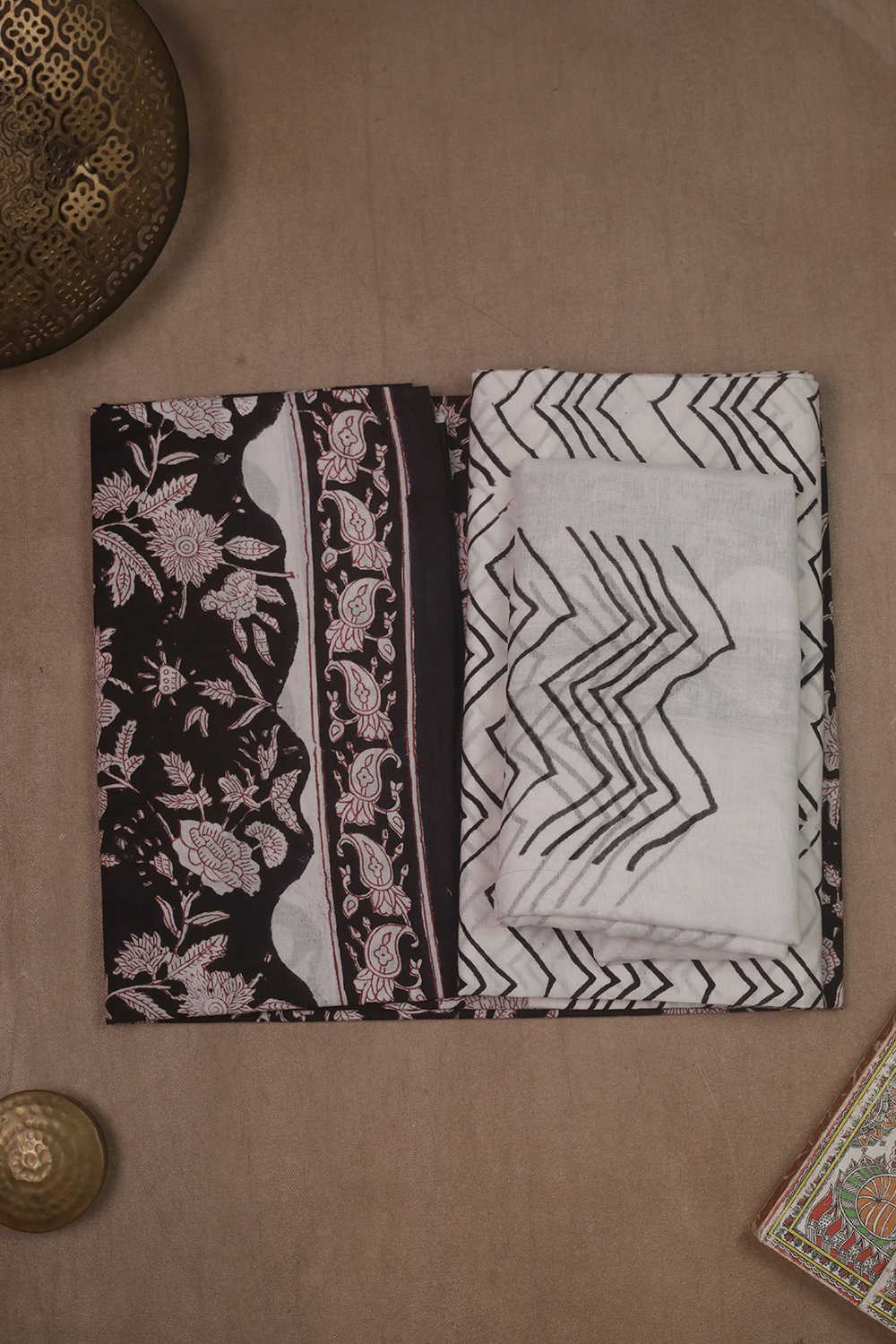 Mul Mul Cotton Suits - Matkatus 