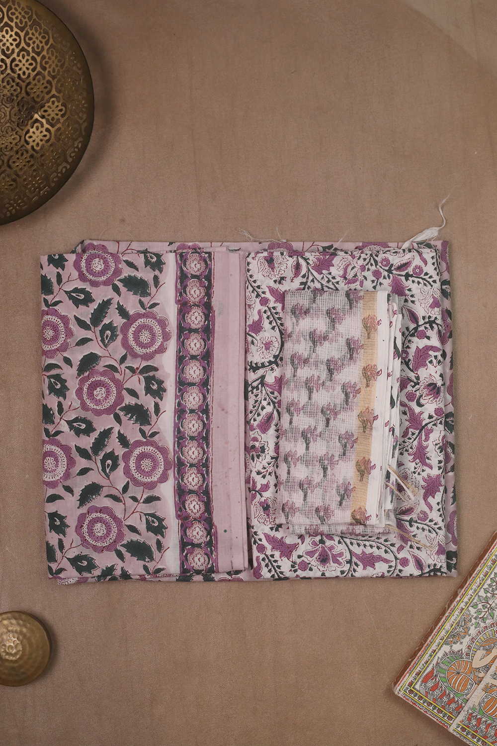 Mul Mul Cotton Suits - Matkatus