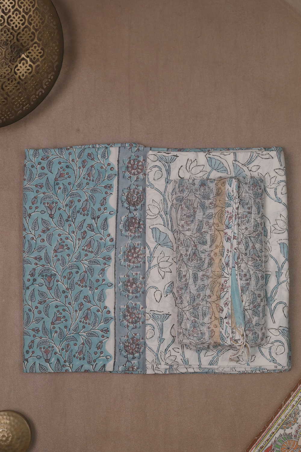 Mul Mul Cotton Suits - Matkatus