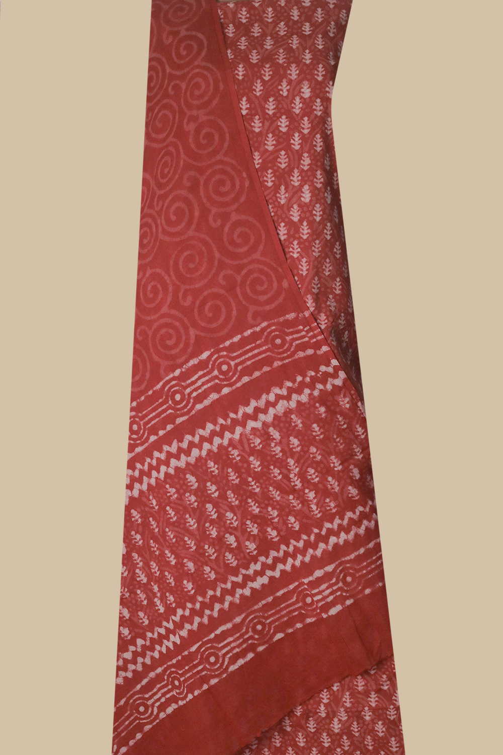 Unstitched Suits - Matkatus 