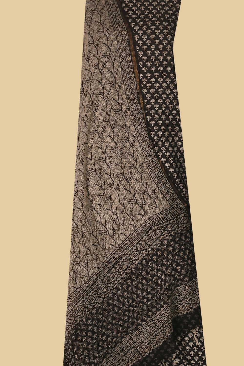 Mul Mul Cotton Suits - Matkatus