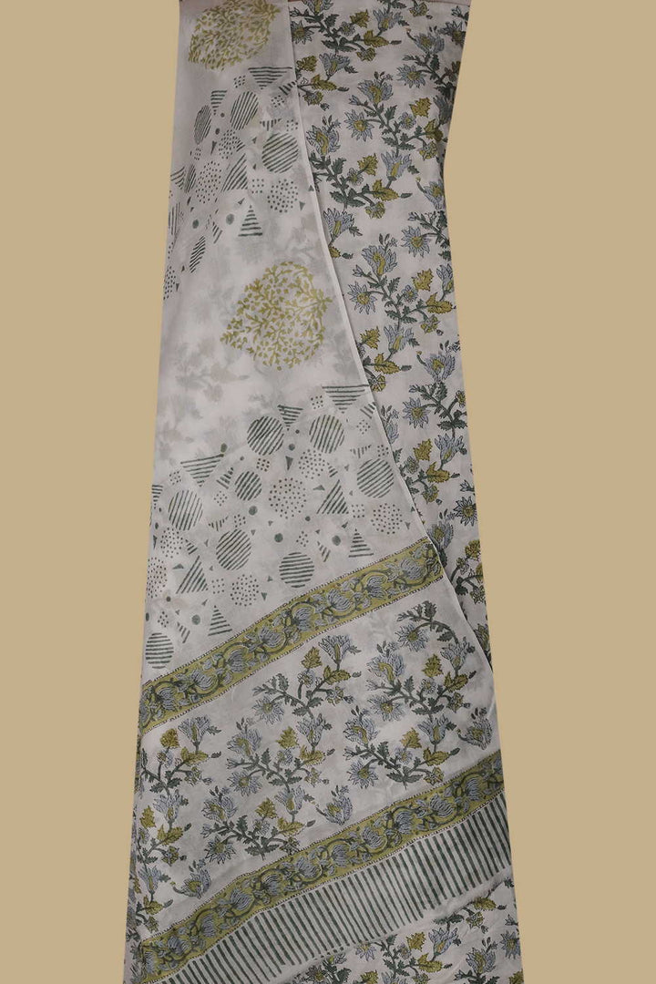 Unstitched Suits - Matkatus 