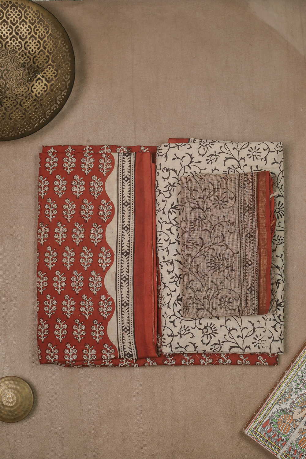 Mul Mul Cotton Suits - Matkatus