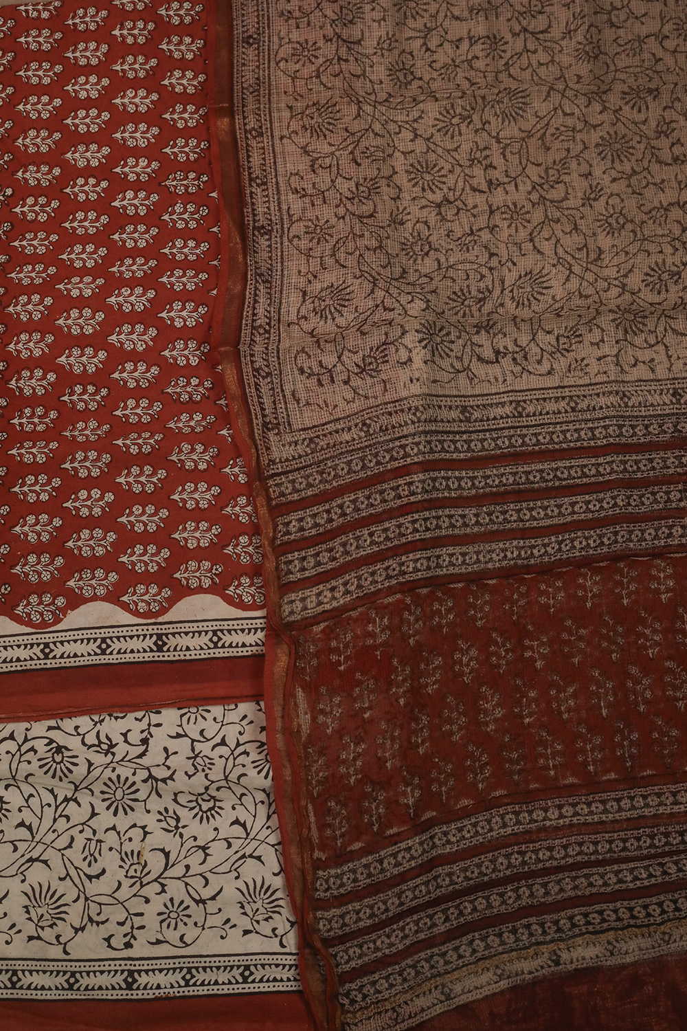 Unstitched Suits - Matkatus 