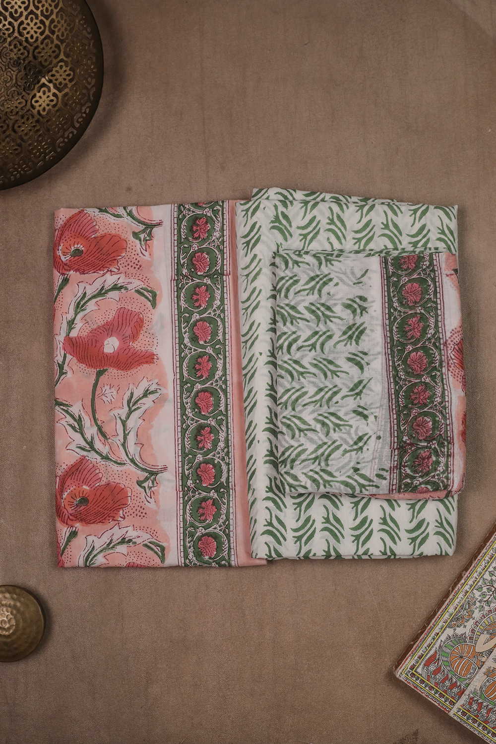 Unstitched Suits - Matkatus 