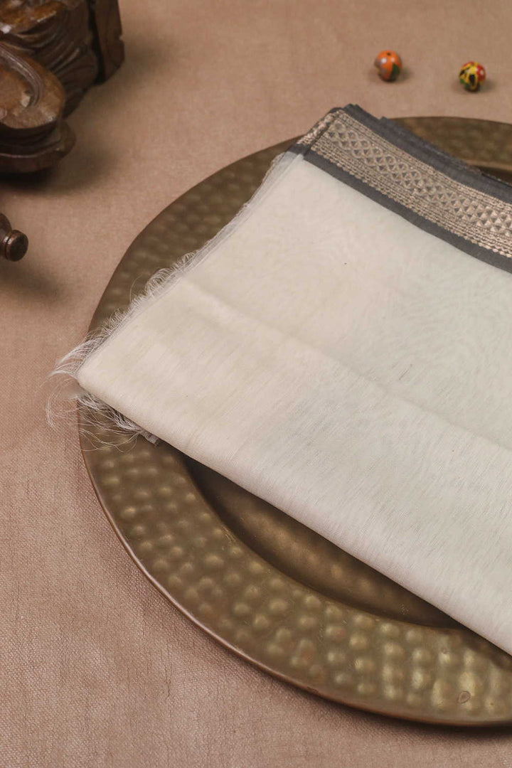 Maheshwari Dupattas-Matkatus 