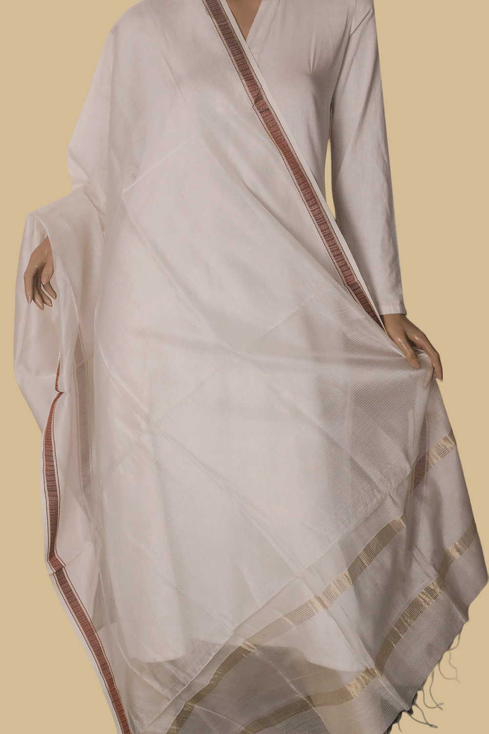 Maheshwari Dupattas-Matkatus 