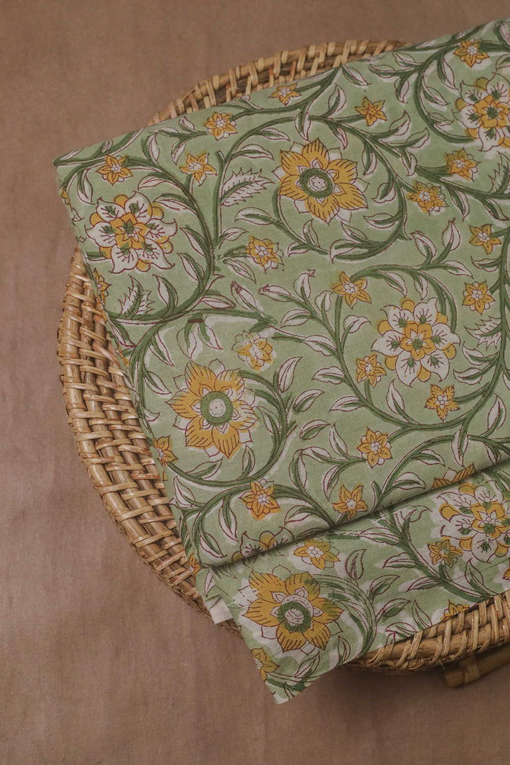 Block Printed Fabric-Matkatus 
