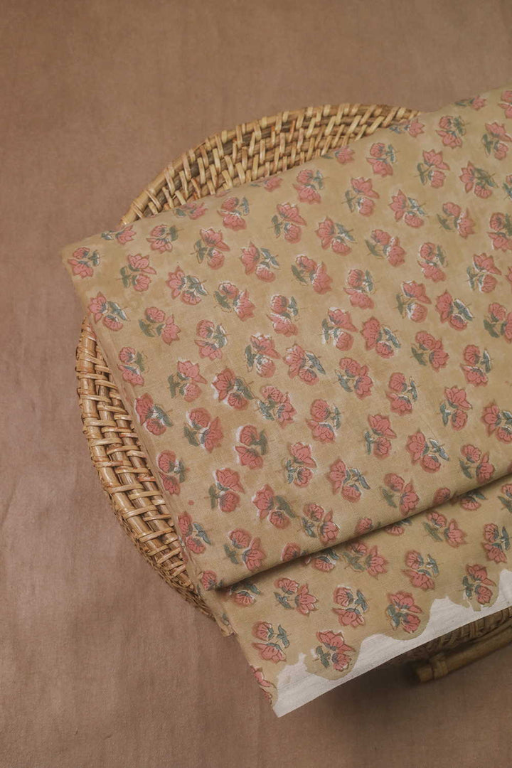 Block Printed Fabric-Matkatus 