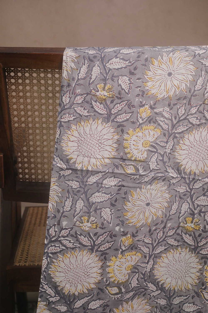 Cotton Fabric - Matkatus 