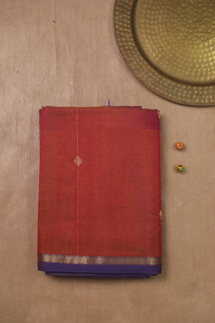 Sarees - Matkatus 