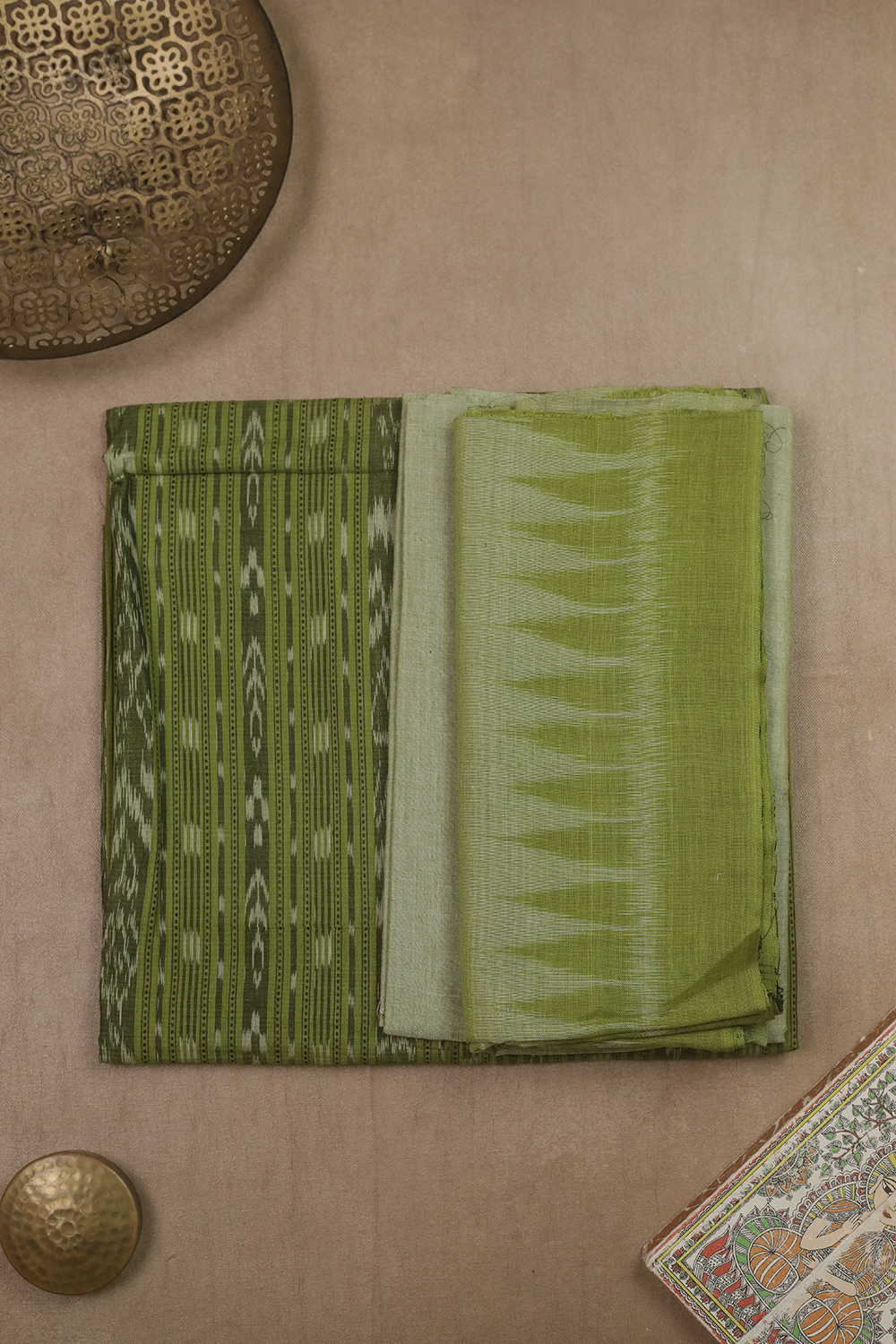 Handwoven Orissa Ikat cotton suit - Matkatus 