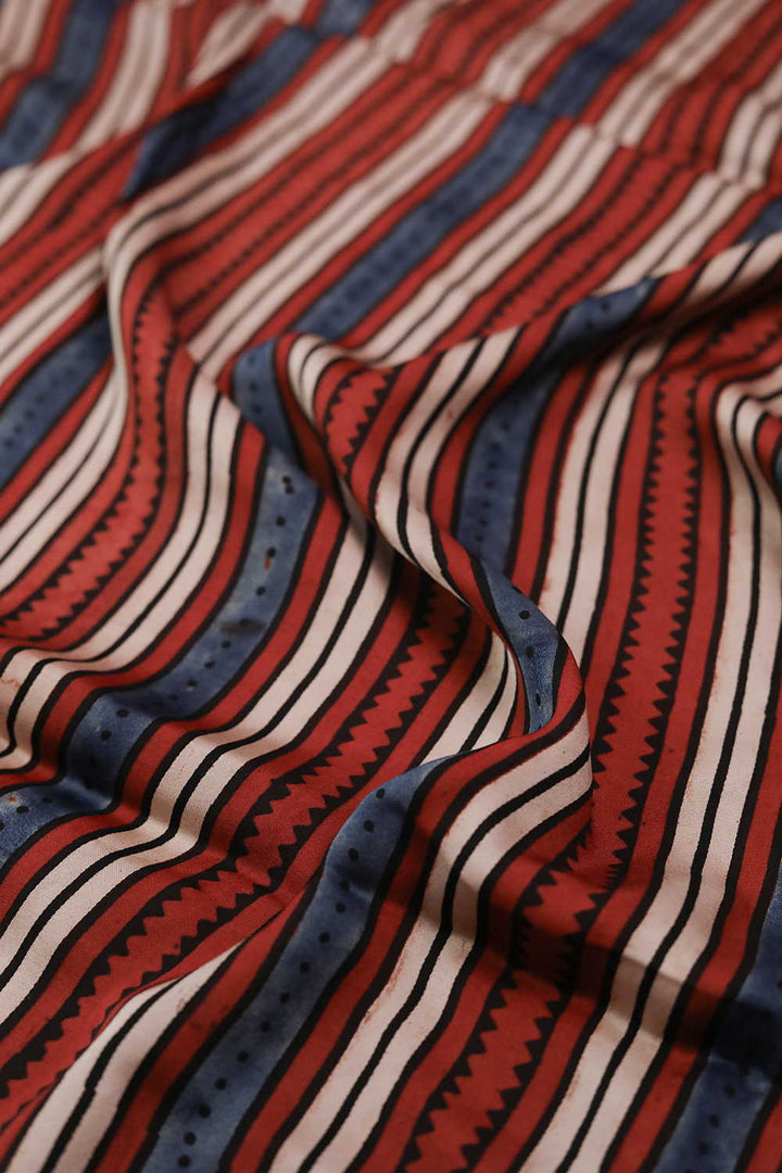 Silk Fabric - Matkatus 