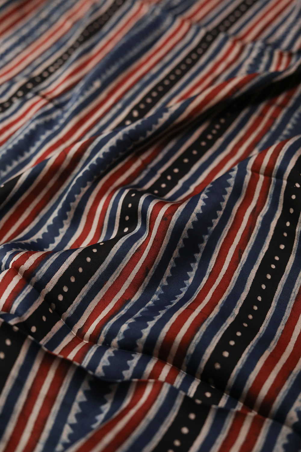 Silk Fabric - Matkatus 