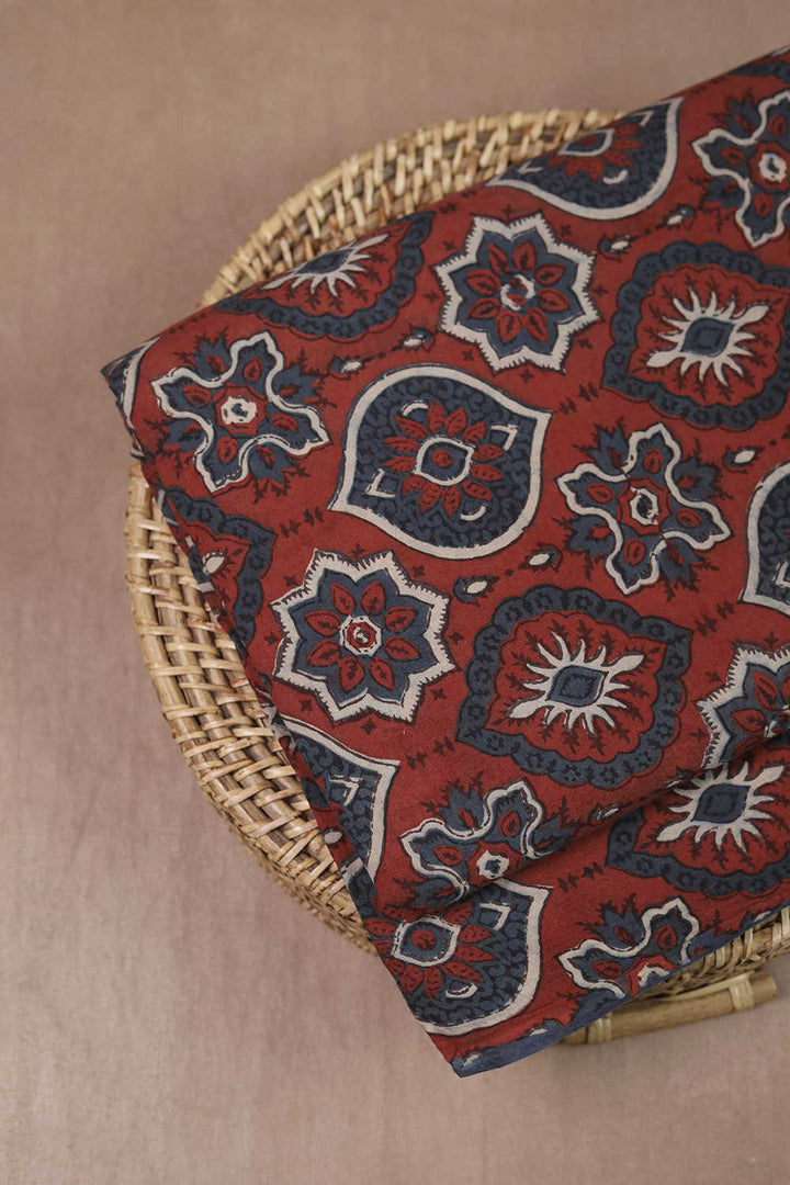 Ajrak Fabric - Matkatus 