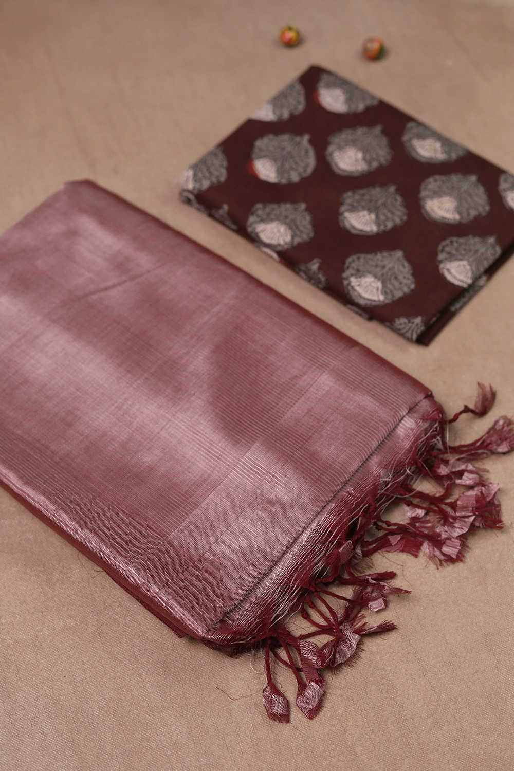 Saree with Blouse - Matkatus 
