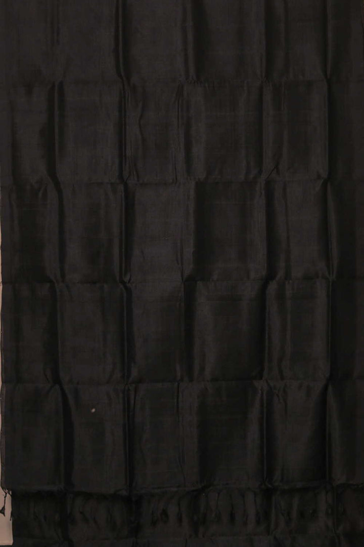 Saree with Blouse - Matkatus 