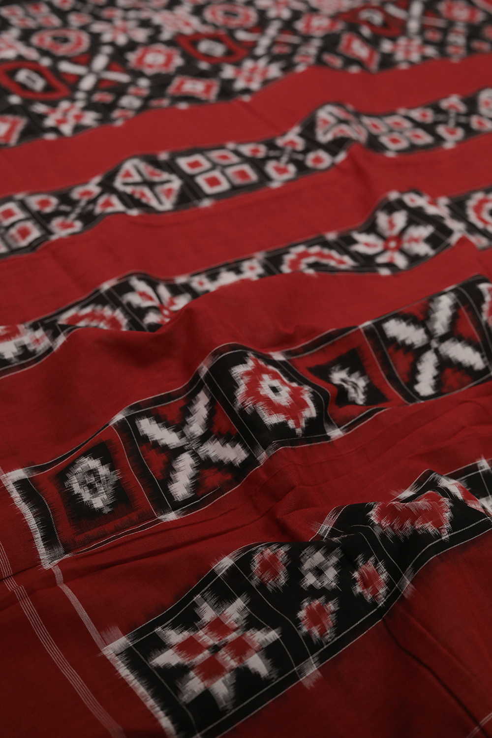 Pochamally Ikat Saree-Matkatus 