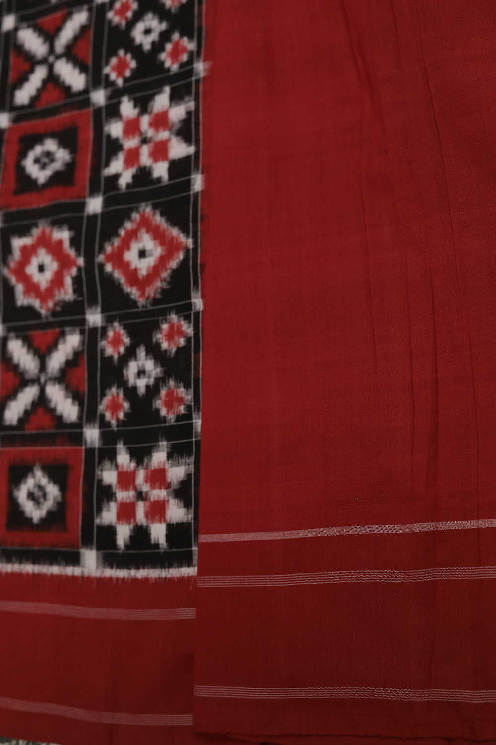 Ikat Sarees-Matkatus 