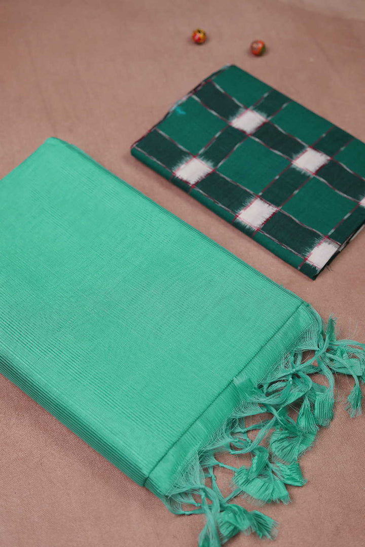 Perfectly Paired Sarees - Matkatus 