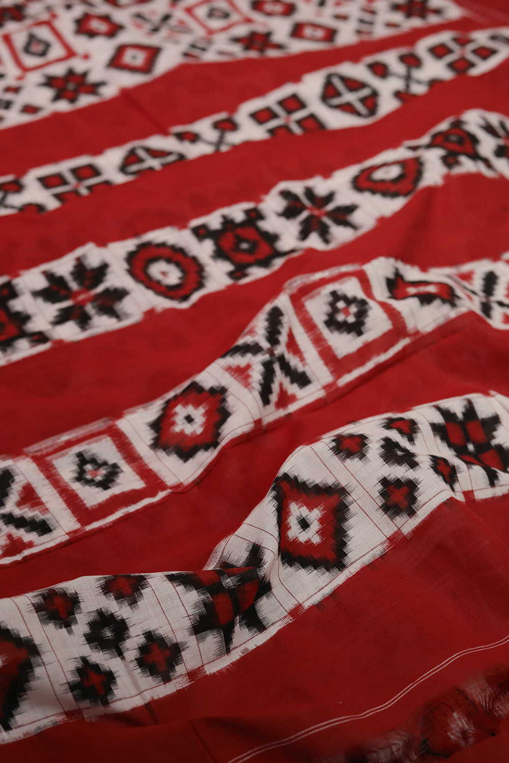 Pochamally Ikat Saree-Matkatus 