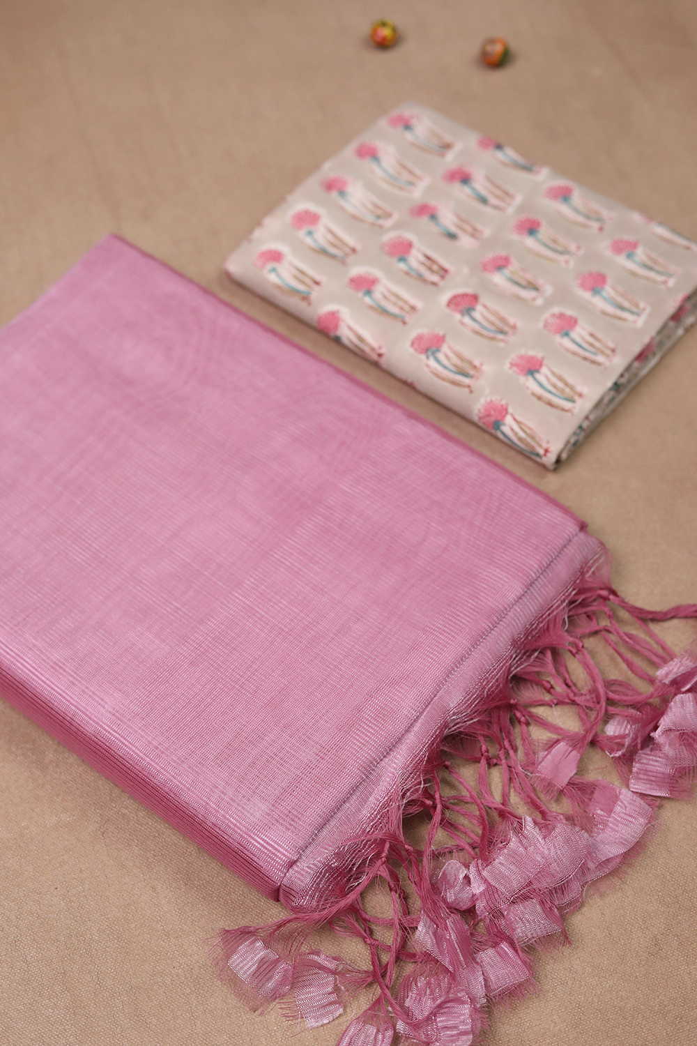 Saree with Blouse - Matkatus 