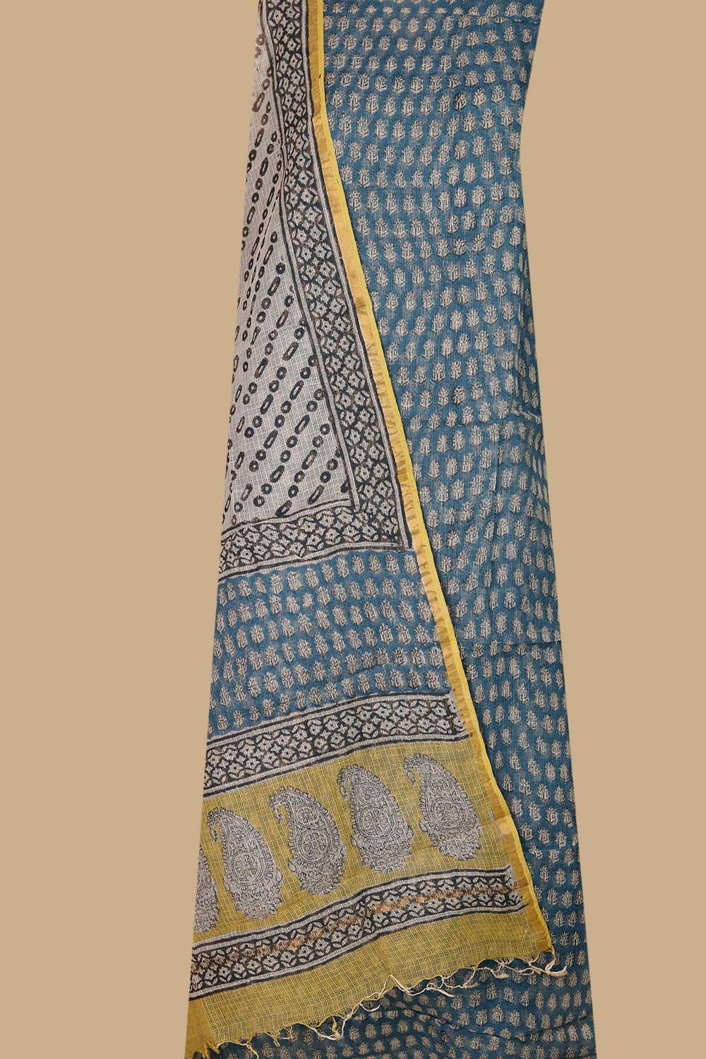 Full Suit - Matkatus