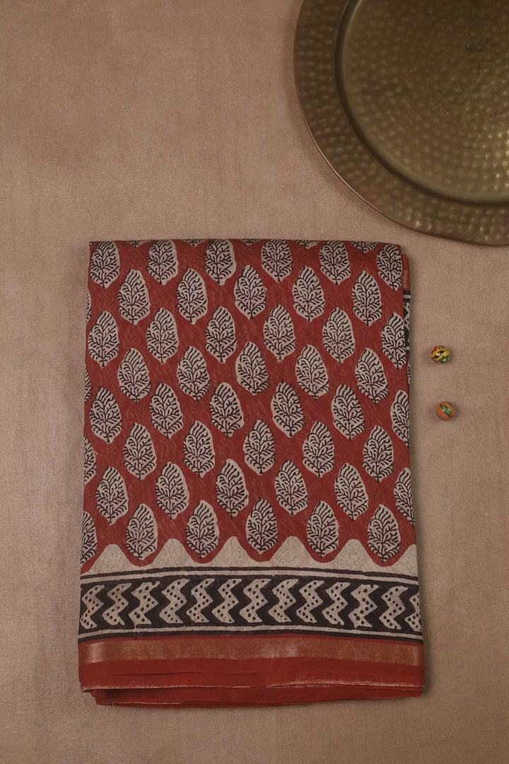 Printed Silk Cotton Saree - Matkatus 