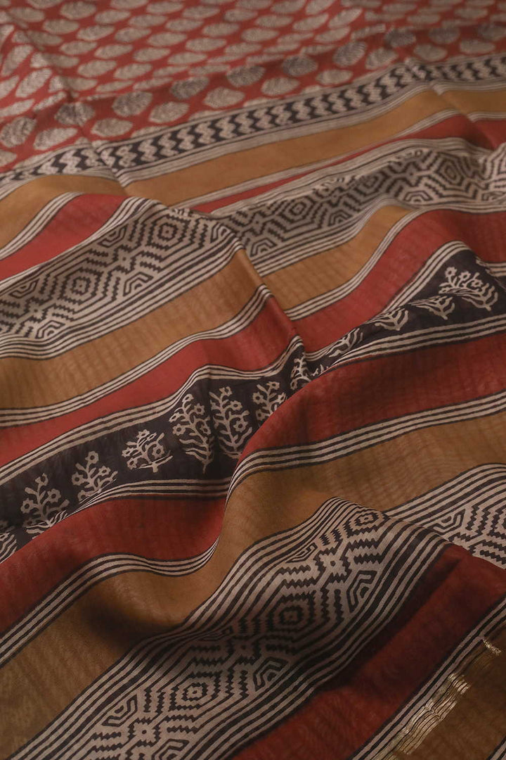 Sarees - Matkatus 