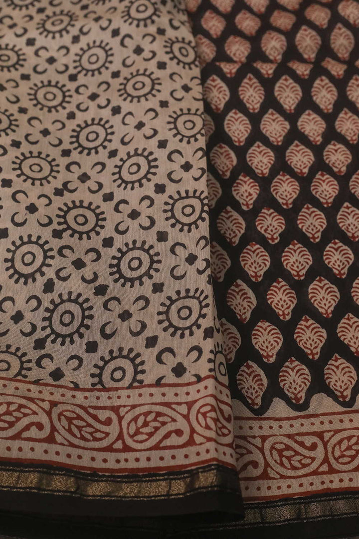 Sarees - Matkatus 
