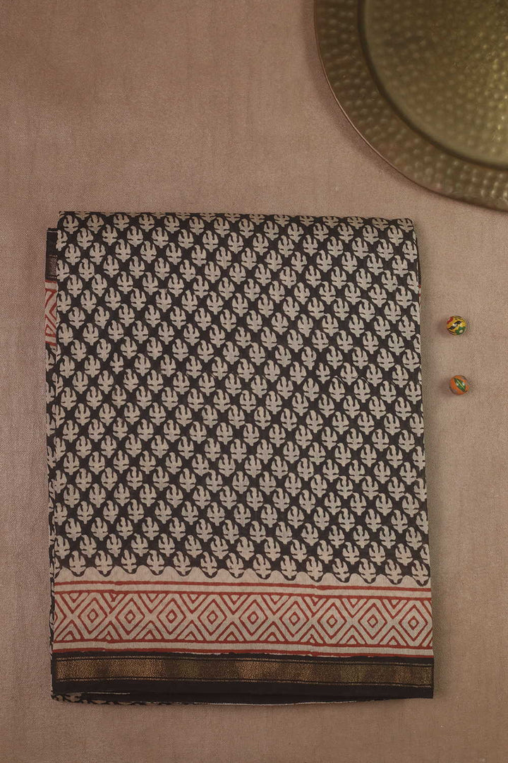 Printed Silk Cotton Saree - Matkatus 