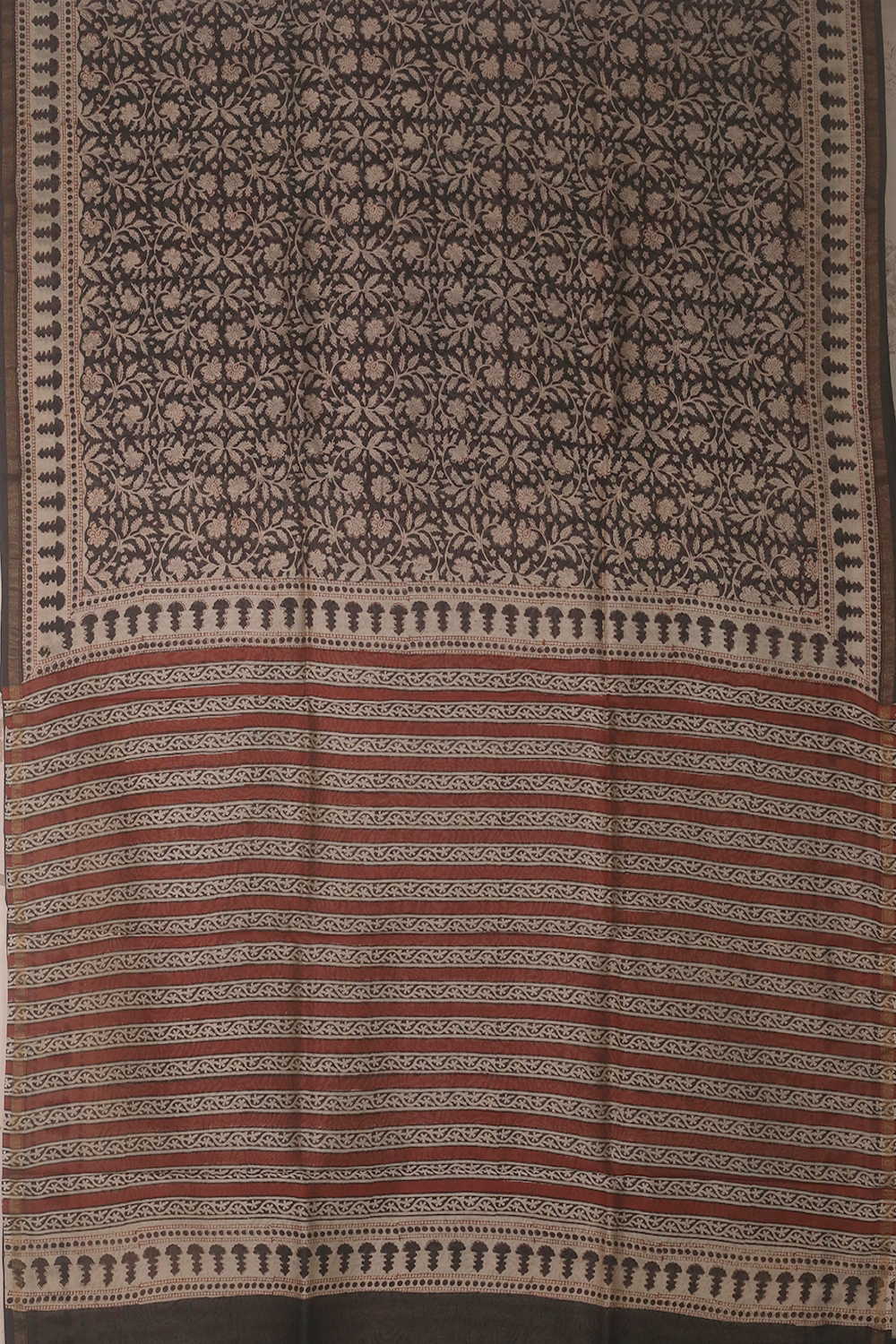 Sarees - Matkatus 